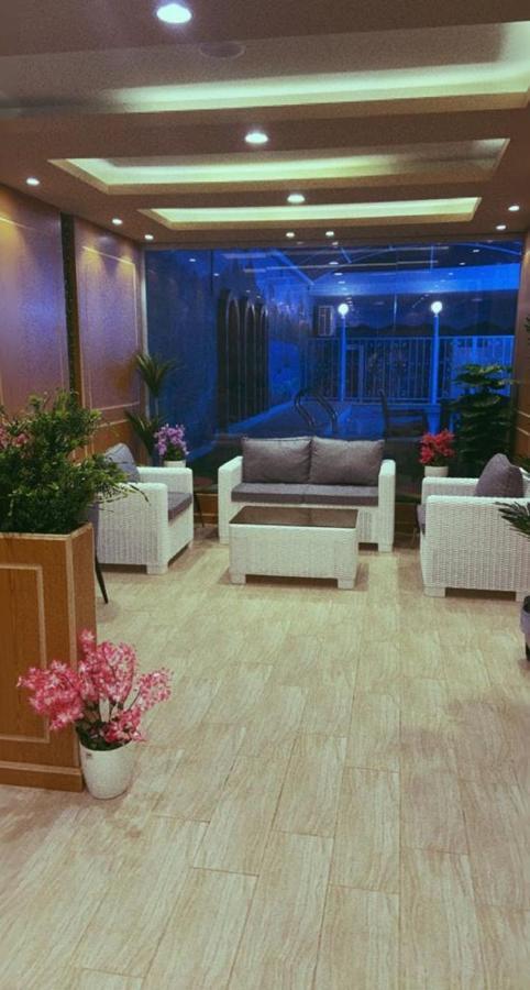 فندق ادوماتو Adomato Hotel Dawmat al-Jandal Exterior photo